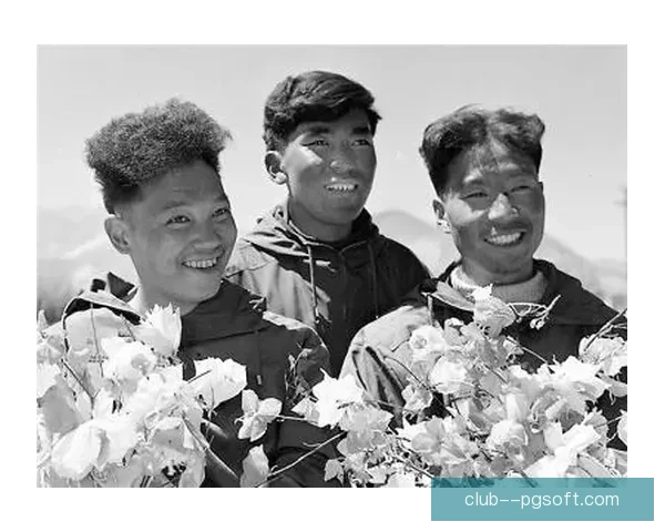 拜仁天才前腰穆西亚拉荣获欧洲杯银靴奖